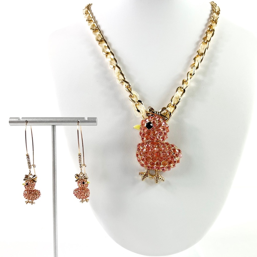 Betsey Johnson Chic Pendent Ribbon Necklace & Chic Earrings Set NEW